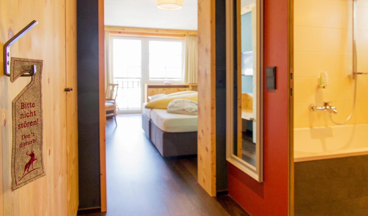 שטובן אם ארלברג Wohlfuehlhotel Hubertushof מראה חיצוני תמונה