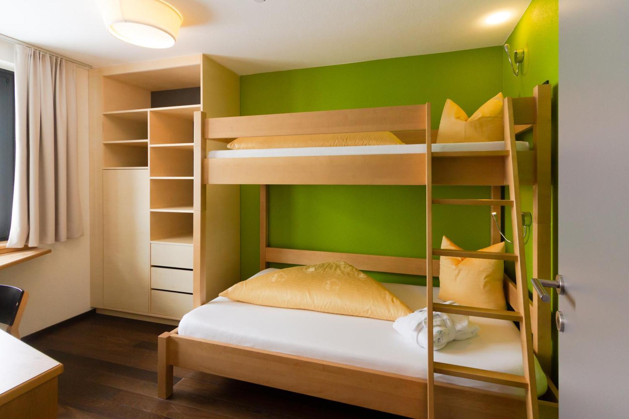 שטובן אם ארלברג Wohlfuehlhotel Hubertushof מראה חיצוני תמונה